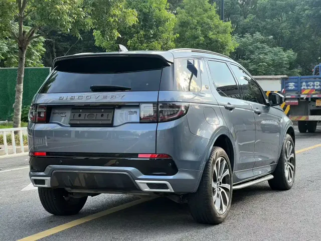 Land Rover Discovery Sport — Фото автомобиля 8