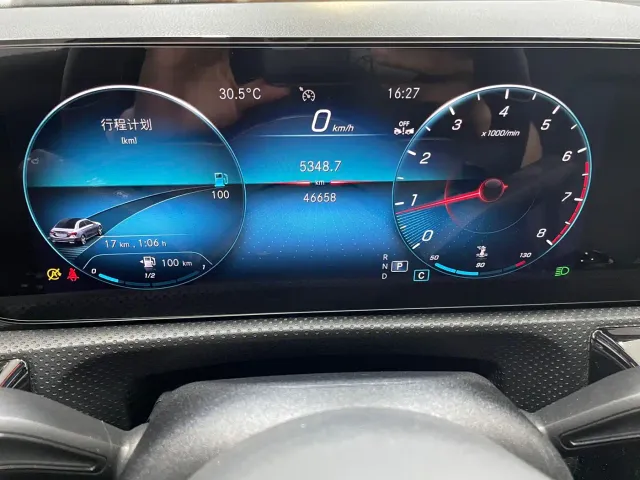 Mercedes-Benz A-Class — Фото автомобиля 5