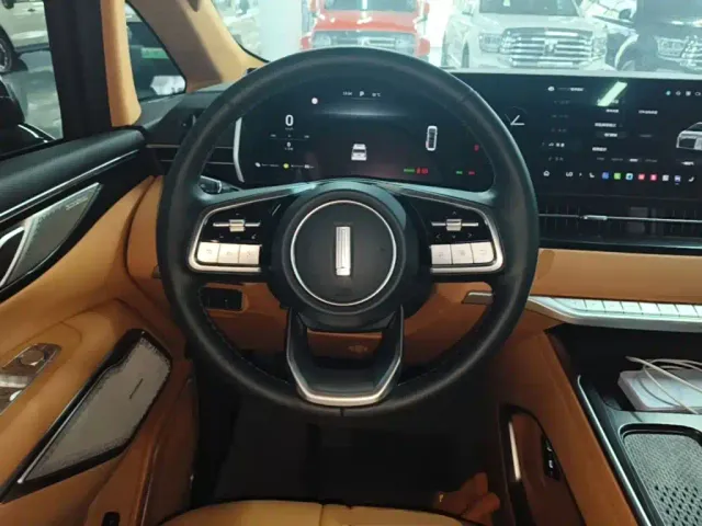 Wey Alpine — Фото автомобиля 10