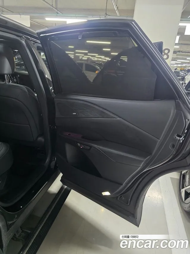 Lexus RX RX450h+ 5th Gen — Фото автомобиля 4