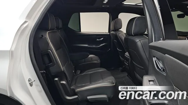 Chevrolet Traverse — Фото автомобиля 16