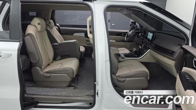 Kia Canival Carnival 4 поколение Бензин 11 мест Prestige — Фото автомобиля 11