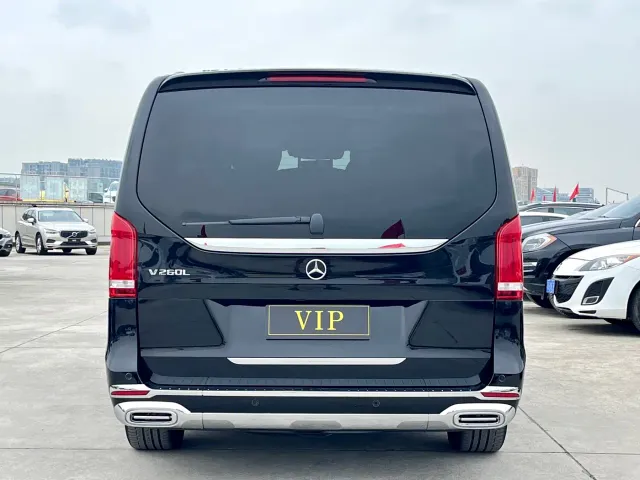 Mercedes-Benz V-Class — Фото автомобиля 5