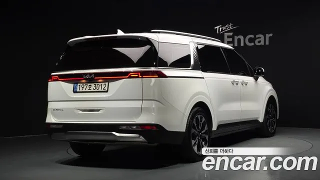 Kia Carnival 4th Gen — Фото автомобиля 2