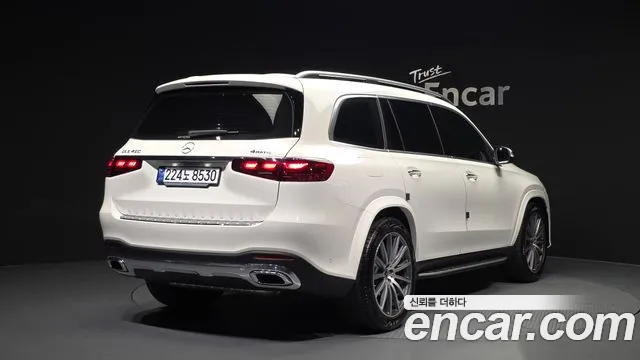 Mercedes-Benz GLS-Class — Фото автомобиля 2