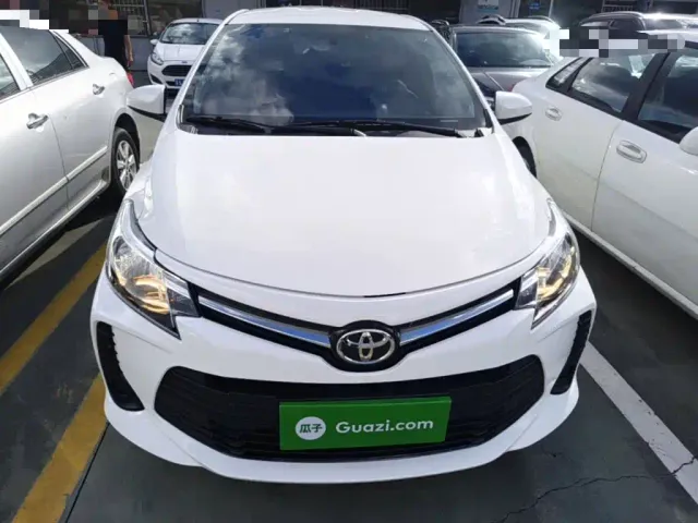 Toyota Vios — Фото автомобиля 2