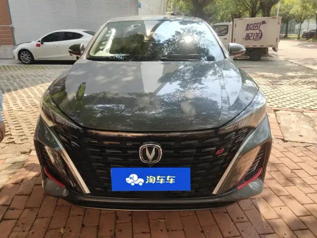 Changan Eado — Фото автомобиля 2
