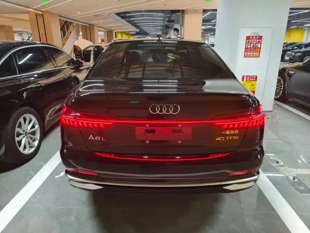 Audi Audi A6L 2022 40 TFSI Luxury Dynamic — Фото автомобиля 14