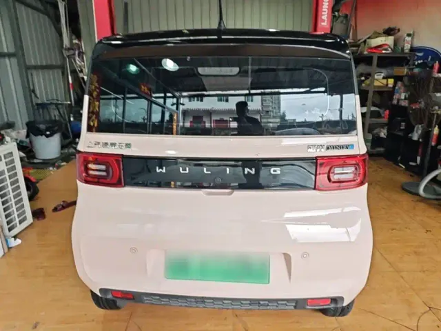 Wuling Hongguang Mini EV — Фото автомобиля 5