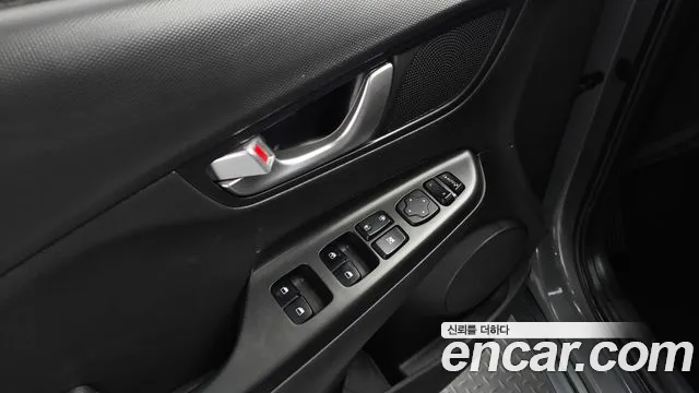 Hyundai Kona — Фото автомобиля 19