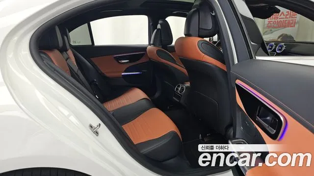 Mercedes-Benz C-Class — Фото автомобиля 12
