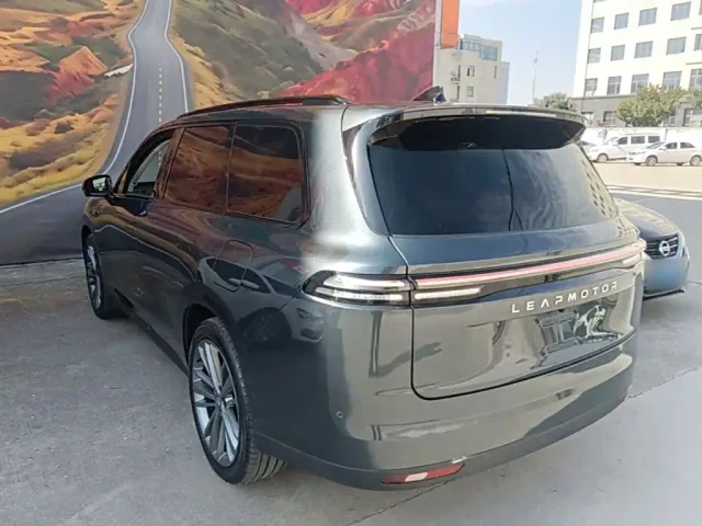 Leapmotor C16 — Фото автомобиля 4