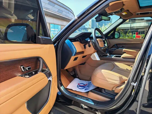 Land Rover Range Rover — Фото автомобиля 8