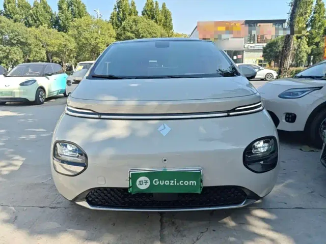 Baojun Cloud — Фото автомобиля 2