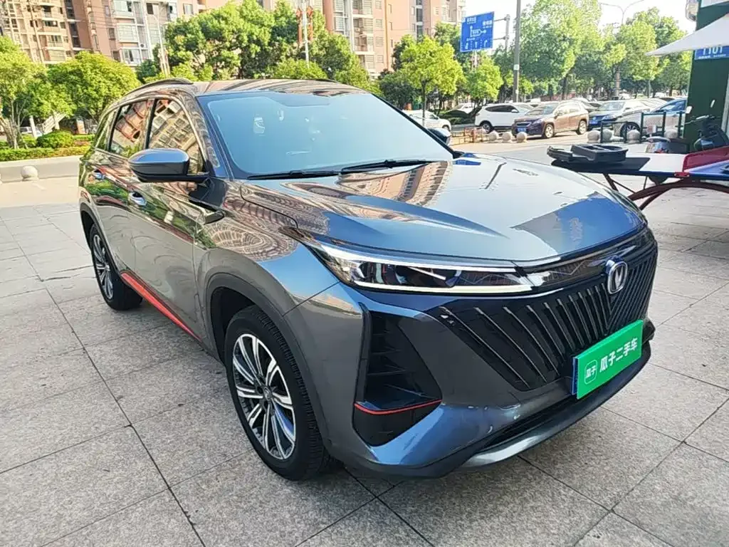 Changan Changan CS75 PLUS 2022 Second Generation 1.5T Automatic Premium — Фото автомобиля 3