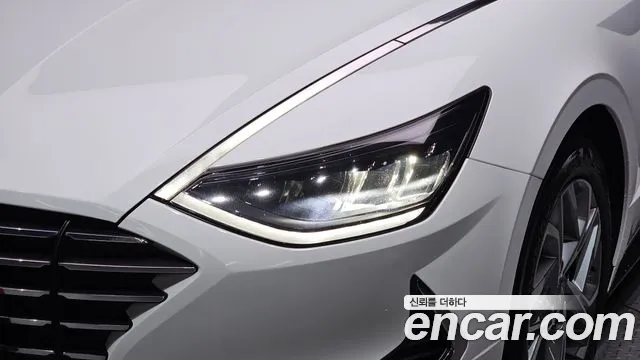 Hyundai Sonata — Фото автомобиля 7
