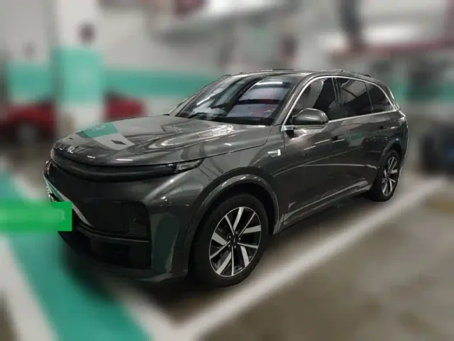Фотография автомобиля — Li Auto L7