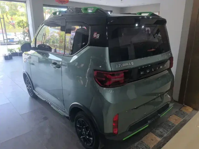 Wuling Hongguang Mini EV — Фото автомобиля 4