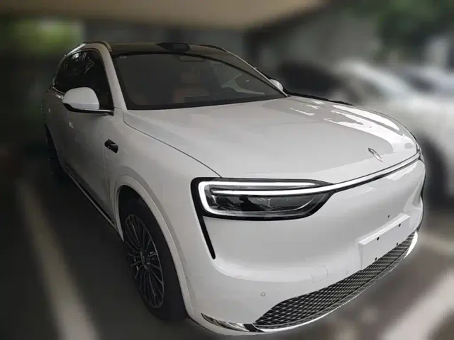 Aito M7 — Фото автомобиля 5