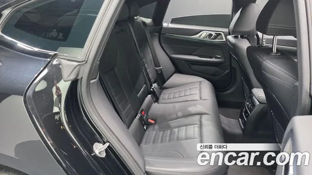 BMW 4 Series G22 — Фото автомобиля 11