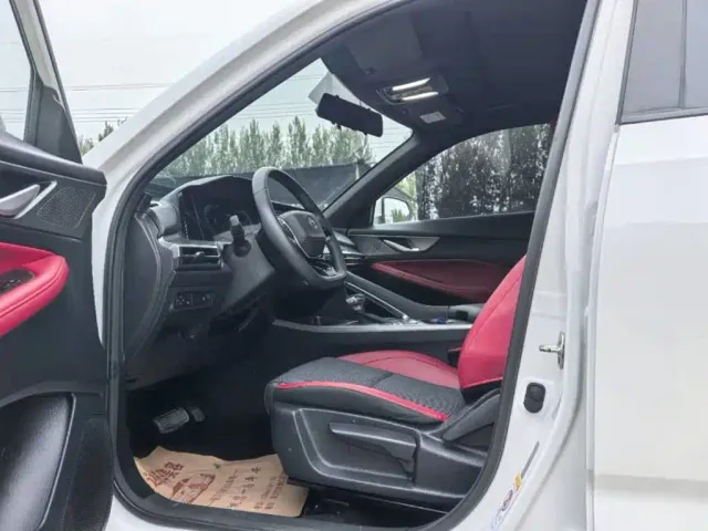Changan CS35 Plus — Фото автомобиля 4