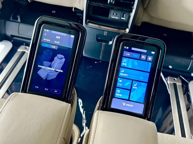 Toyota Alphard — Фото автомобиля 20