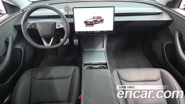 Tesla Model 3 — Фото автомобиля 7