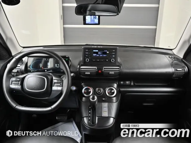 Hyundai Casper — Фото автомобиля 7