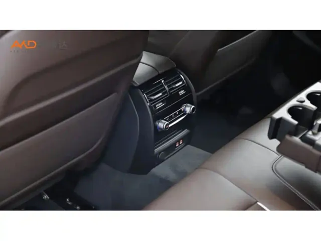 BMW 5 Series — Фото автомобиля 9