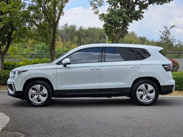 Volkswagen Tharu — Фото автомобиля 14