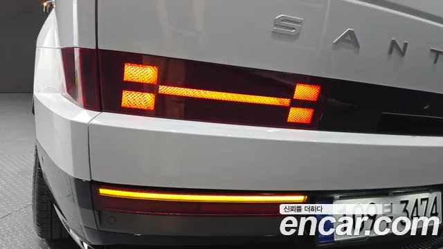 Hyundai Santa Fe MX5 — Фото автомобиля 8