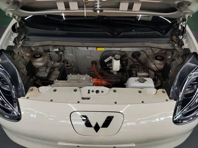 Wuling Hongguang Mini EV — Фото автомобиля 19