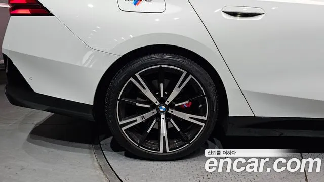 BMW 5-Series 5 серия (G60) 530i xDrive M Sport Pro Special Edition — Фото автомобиля 5