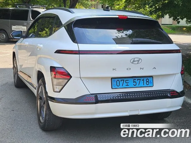 Hyundai Kona — Фото автомобиля 6