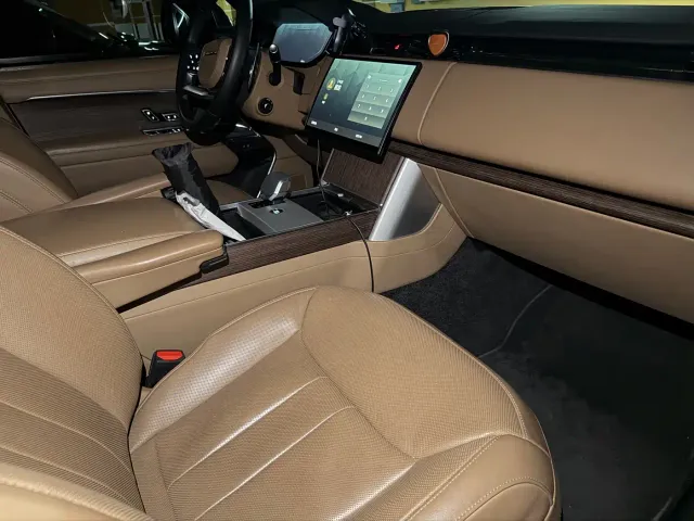 Land Rover Range Rover — Фото автомобиля 5