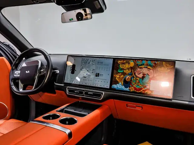 Li Auto Li L8 2023 Pro — Фото автомобиля 12
