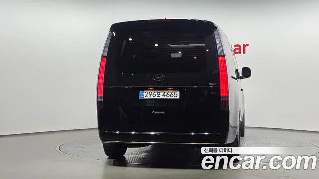 Hyundai Staria — Фото автомобиля 4