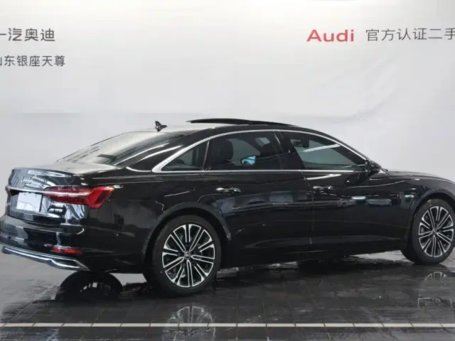 Audi A6L — Фото автомобиля 5