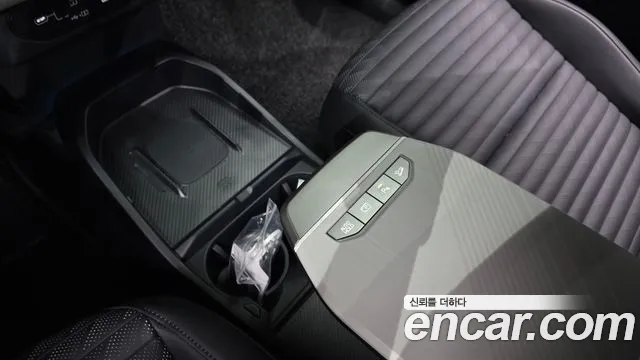 Kia EV4 — Фото автомобиля 22