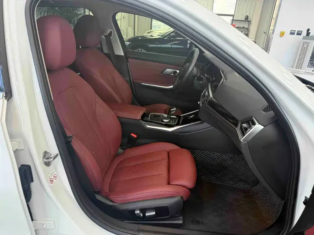 BMW 3 Series — Фото автомобиля 20