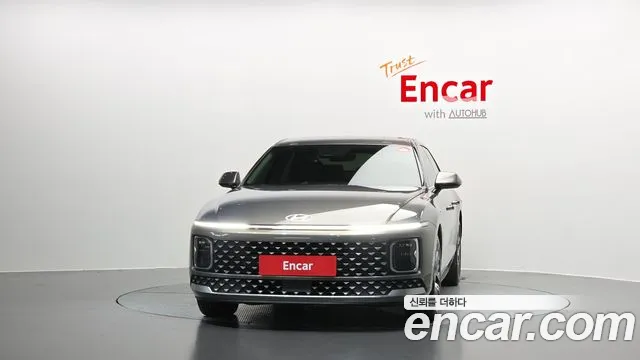 Hyundai Grandeur GN7 — Фото автомобиля 3