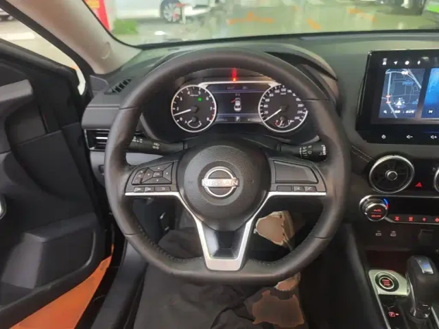 Nissan Sylphy 2023 1.6L CVT Deluxe Edition — Фото автомобиля 10
