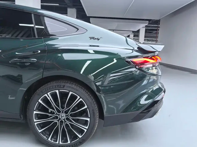 MG 7 — Фото автомобиля 25