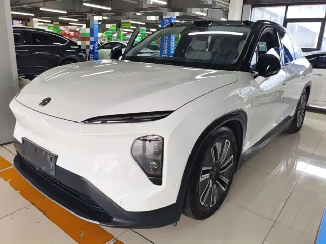 Фотография автомобиля — Nio ES7