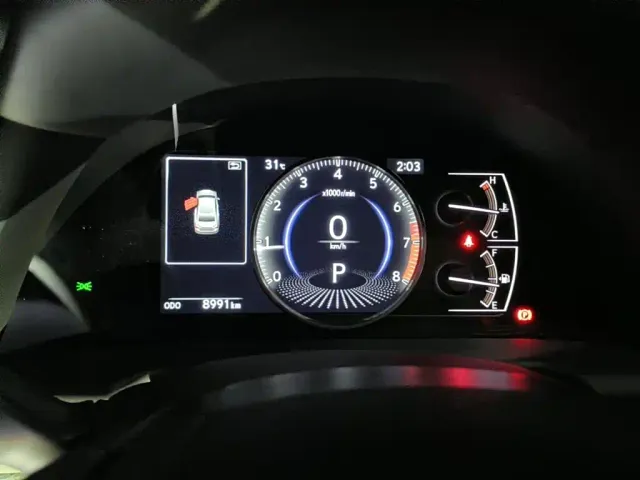Lexus ES — Фото автомобиля 4