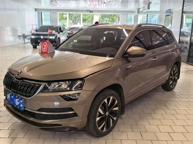 Фотография автомобиля — Skoda Karoq
