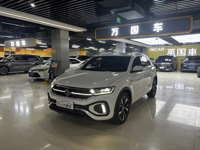 Фотография автомобиля — Volkswagen T-Roc
