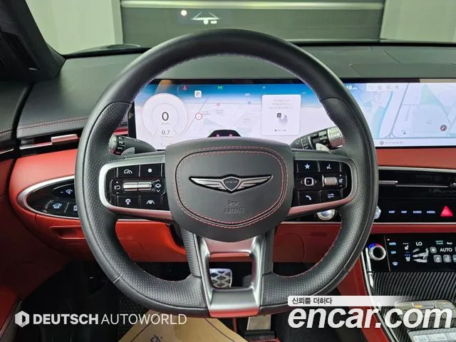 Genesis GV70 — Фото автомобиля 12