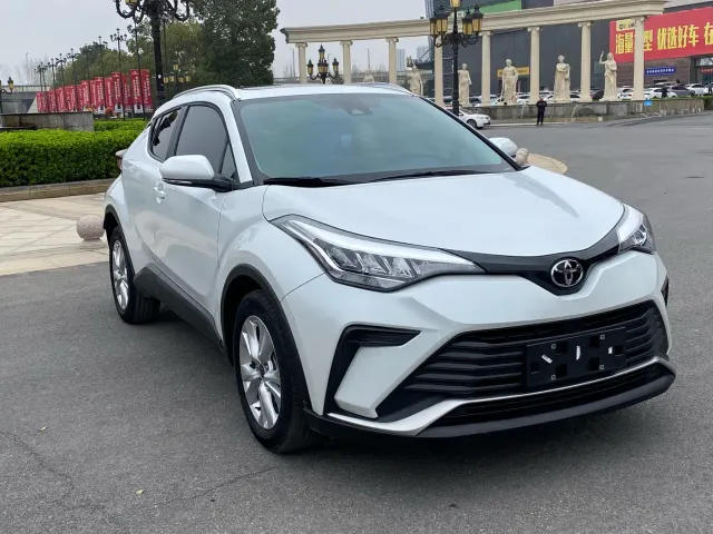 Toyota IZOA — Фото автомобиля 5
