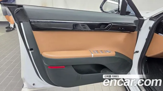 Hyundai Grandeur — Фото автомобиля 24